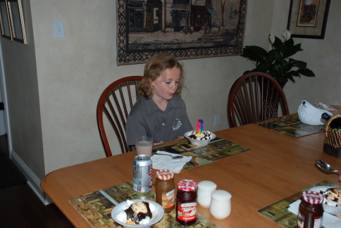 2008-03-02-4-birthday-cake.JPG