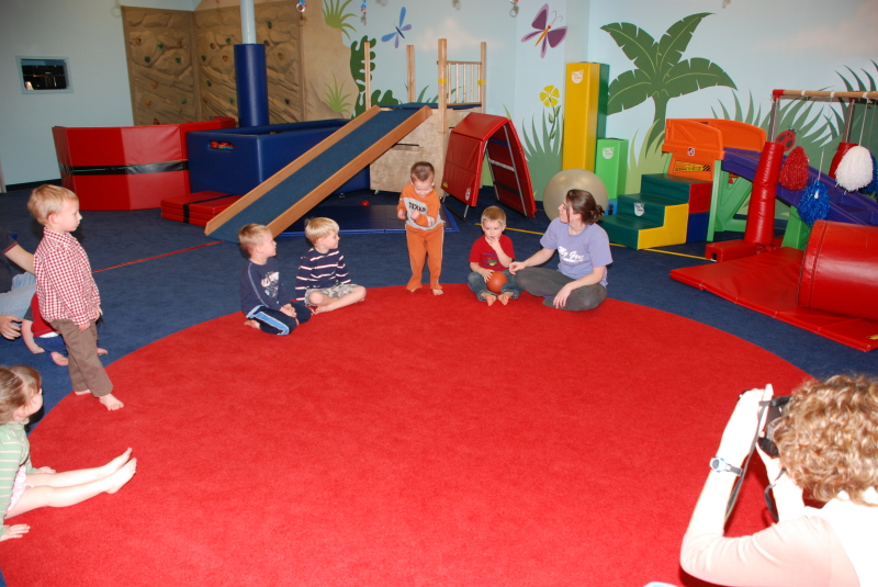 2008/03(Mar)/02(Ian-3rdBD)/800x600_2008-03-08-Ian-3rd-BD-party-28.JPG