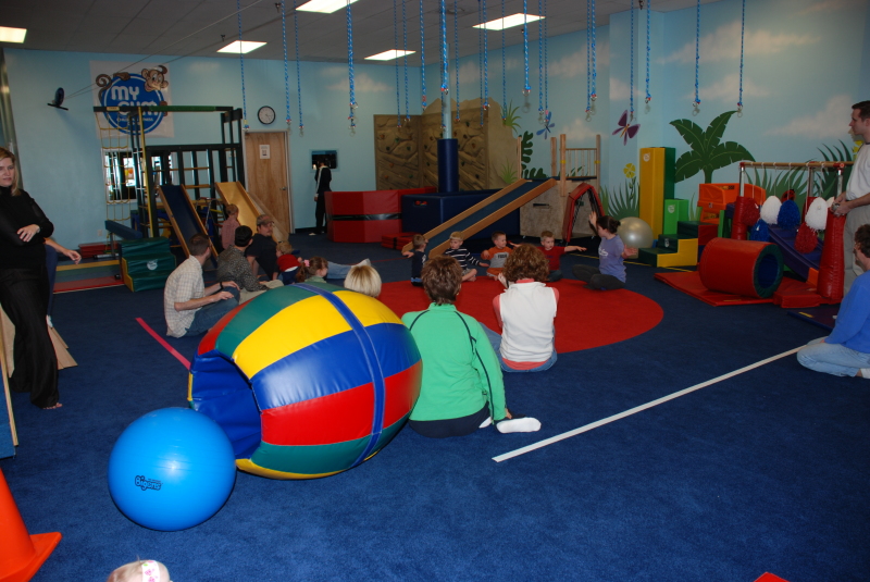 2008/03(Mar)/02(Ian-3rdBD)/800x600_2008-03-08-Ian-3rd-BD-party-30.JPG