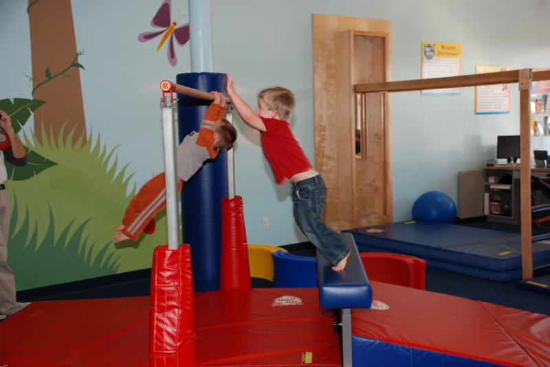 2008/03(Mar)/02(Ian-3rdBD)/800x600_2008-03-08-Ian-3rd-BD-party-65.JPG
