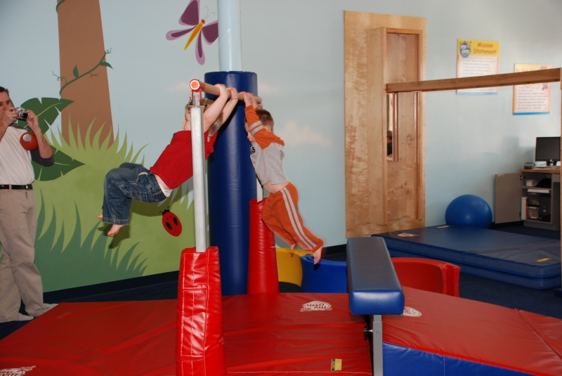2008/03(Mar)/02(Ian-3rdBD)/800x600_2008-03-08-Ian-3rd-BD-party-66.JPG