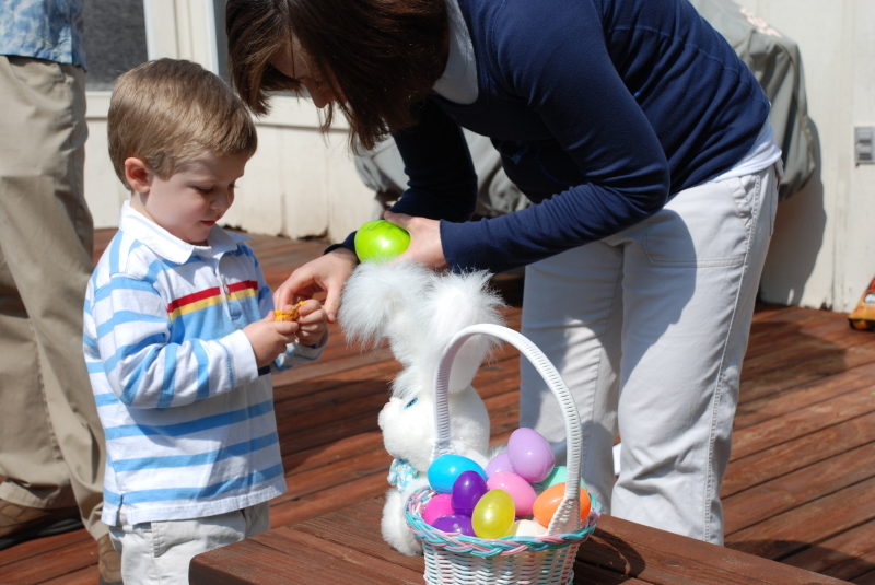 2008/03(Mar)/05(Easter)/800x600_2008-03-23-Easter-73.JPG