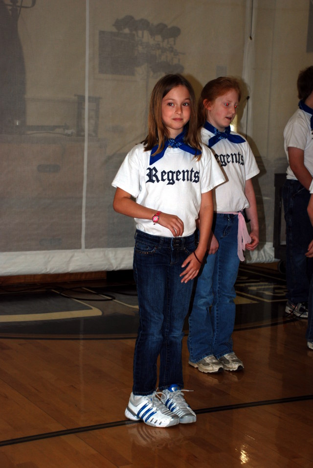 2008/04(April)/03(Halley-GrParents-Day-Reagents)/640x480_2008-04-18-13.JPG