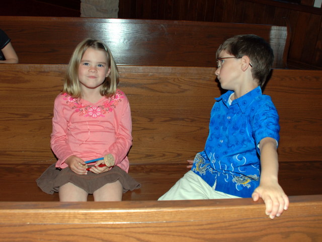2008/05(May)/01(Chance-1st-Communion)/640x480_2008-05-03-Chance-1stCommunion-02.JPG