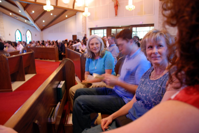 2008/05(May)/01(Chance-1st-Communion)/2008-05-03-Chance-1stCommunion-00.JPG