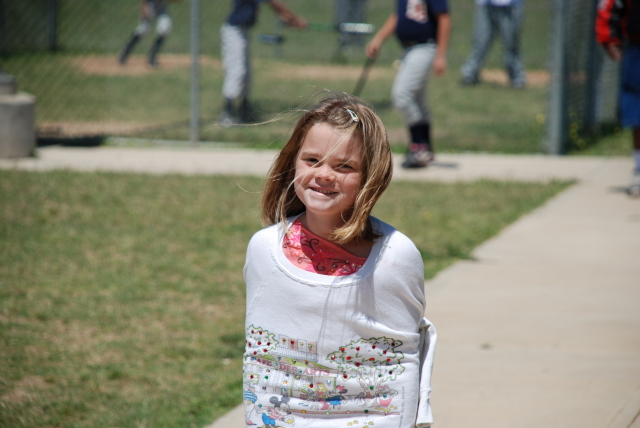 2008/05(May)/02(Chance-Baseball)/640x480_2008-05-03-07.JPG