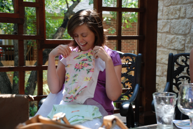 2008/05(May)/04(Heather-Baby-Shower)/640x480_2008-05-04-Baby-Shower-05.JPG