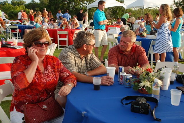 2008/07(July)/02(Escondido-Picnic)/640x480_2008-07-05-12.JPG
