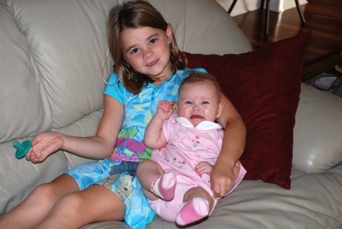 2008-09-28-02-Sydney-Kyla.JPG