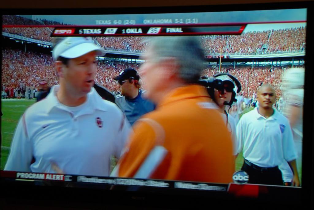 2008/10(Oct)/02(Texas-Beats-OU)/1024x768_2008-10-11-8.JPG