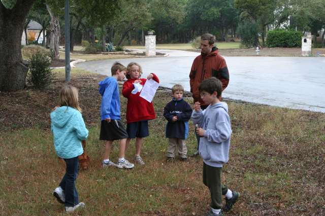 2008/11(Nov)/06(Scavenger-Hunt)/640x480_2008-11-29-1729.JPG