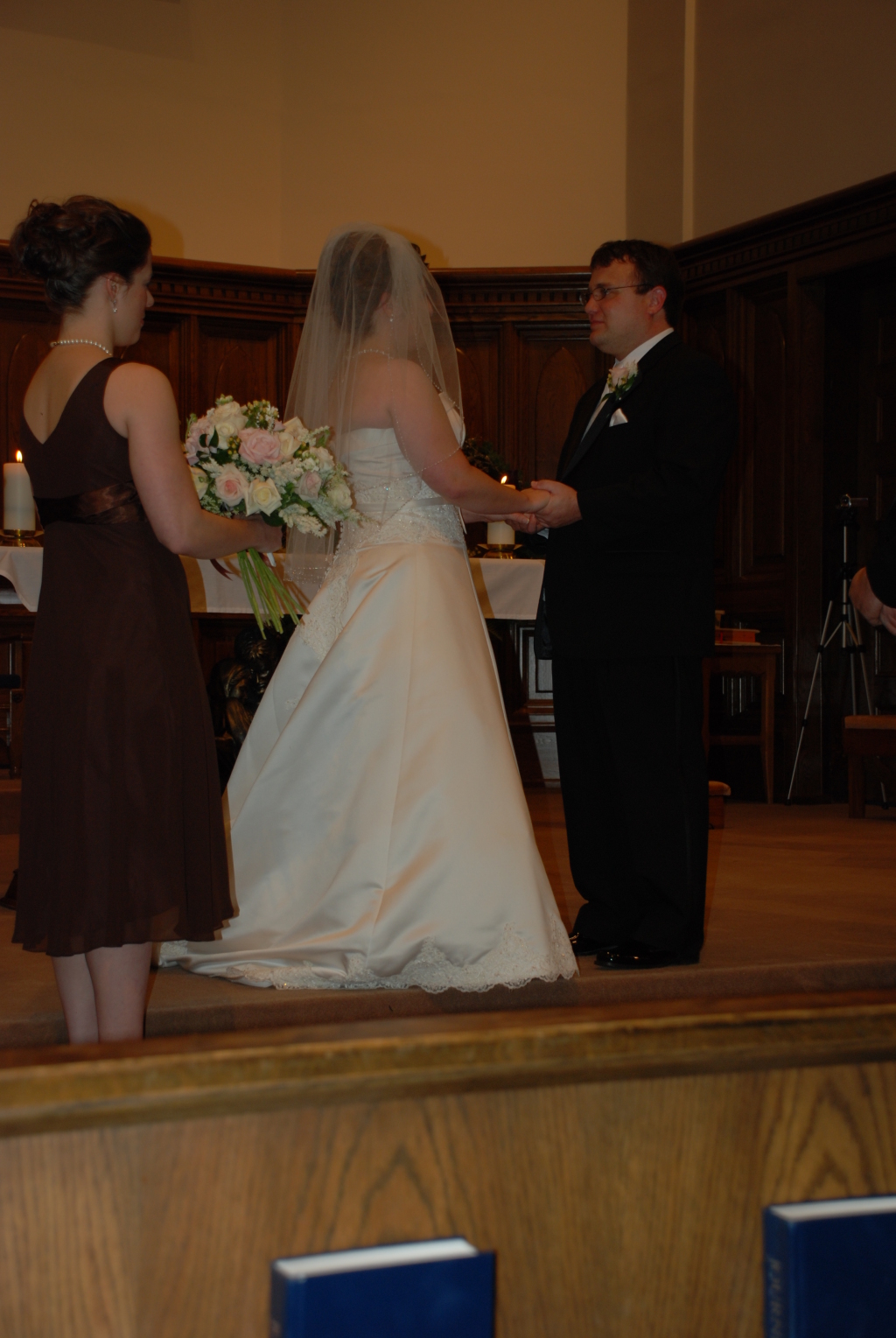 2008/12(Dec)/05(Sarah-Phil-Wedding)/1024x768_2008-12-06-14.JPG