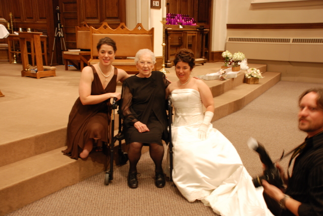 2008/12(Dec)/05(Sarah-Phil-Wedding)/2008-12-06-01.JPG