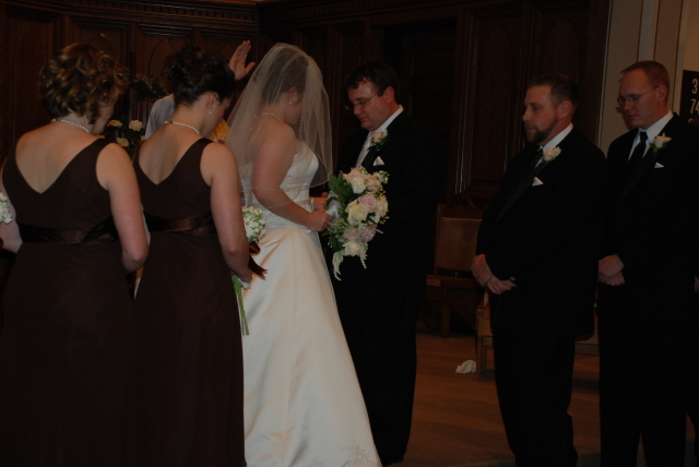 2008/12(Dec)/05(Sarah-Phil-Wedding)/640x480_2008-12-06-24.JPG