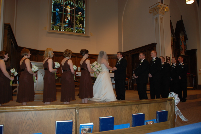 2008/12(Dec)/05(Sarah-Phil-Wedding)/800x600_2008-12-06-15.JPG