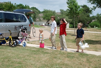 2011-04-24-Easter-03.jpg