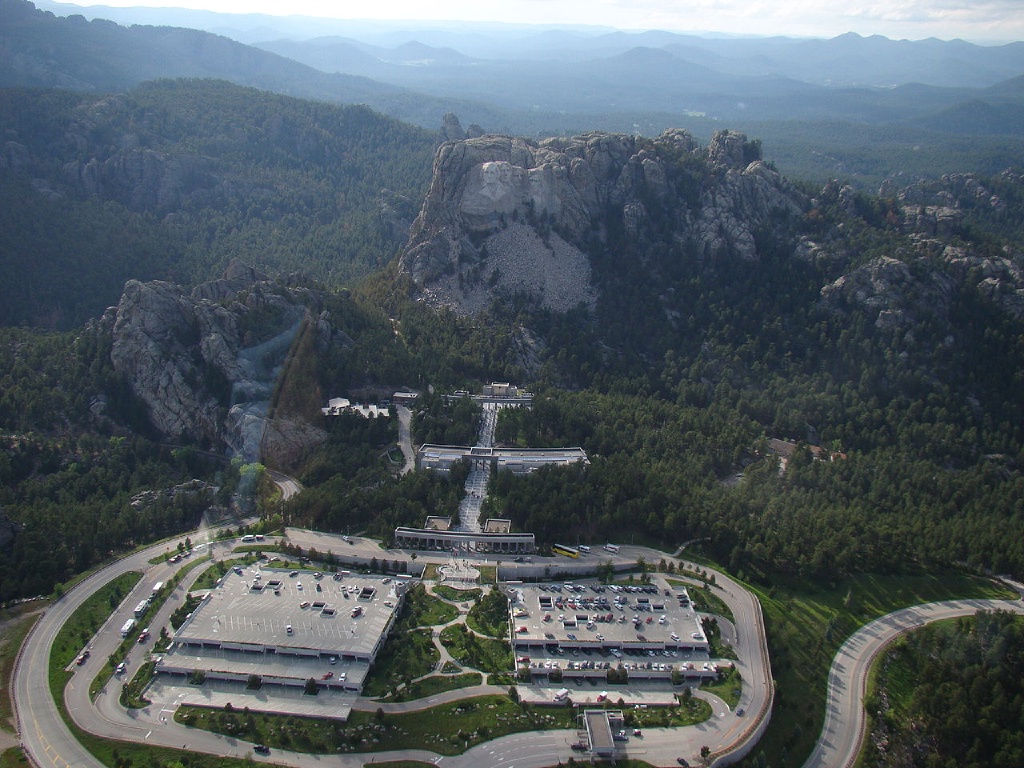 Aerial_view_of_Mount_Rushmore_National_Memorial_by_Volkan_Yuksel_DSC04244.JPG