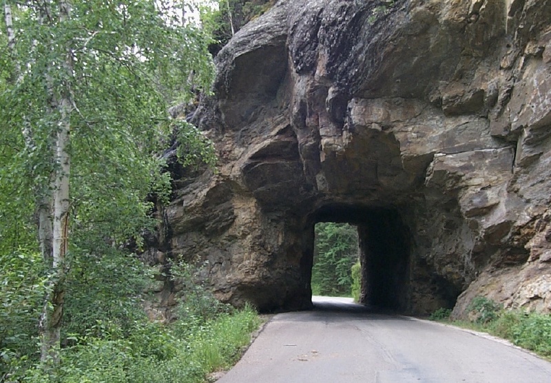 2000-07-10-1879-Needles-Highway-Tunnel.JPG.jpg