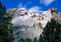 Mount_Rushmore.jpg