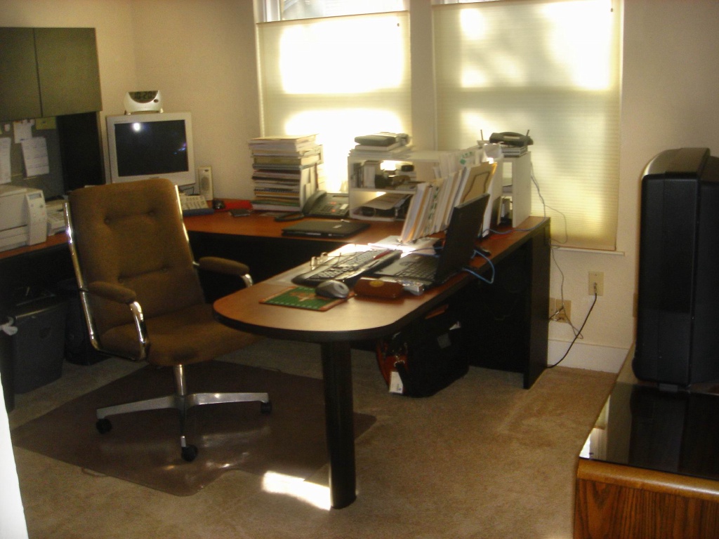 Homes/Thousand-Oaks-Cove/1024x768_3309-TOC-20-Bedroom2-0ffice.jpg