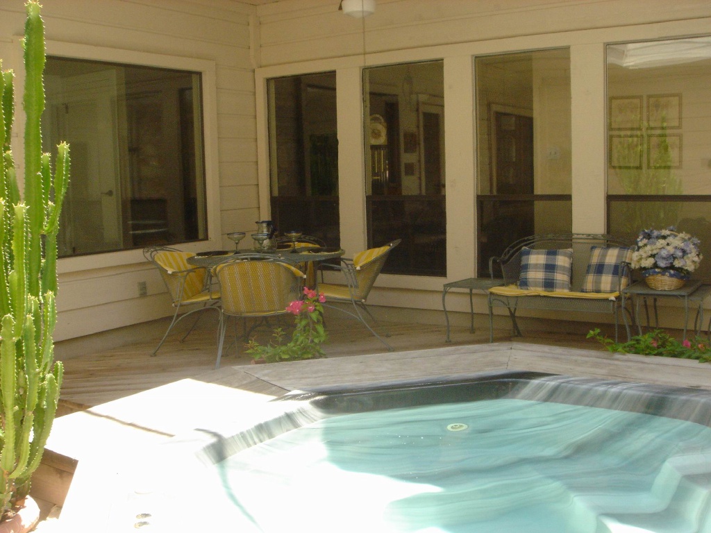 Homes/Thousand-Oaks-Cove/1024x768_3309-TOC-32-Atrium.JPG