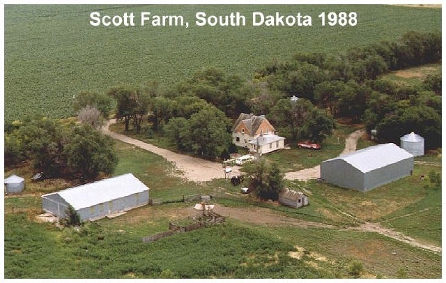 1988-08-ScottFarm.jpg