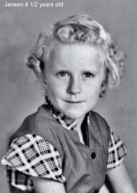 1953-10-Janeen-4yrs-old.jpg