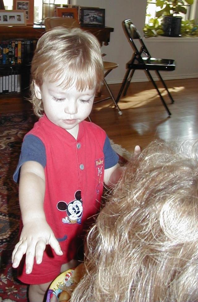 1999/Aaron_Pictures/640x480_Aaron_and_Kim_1.jpg