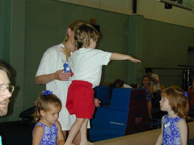 2001/05(May)/Champions_Recital/640x480_dscn0024.jpg
