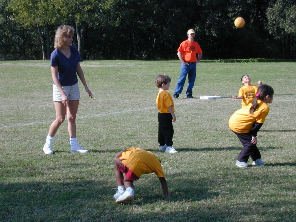 2001/10(October)/KickBall/DSCN0001.JPG