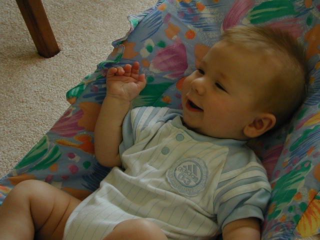 2003/05(May)/staging1/640x480_DSCN0286.JPG