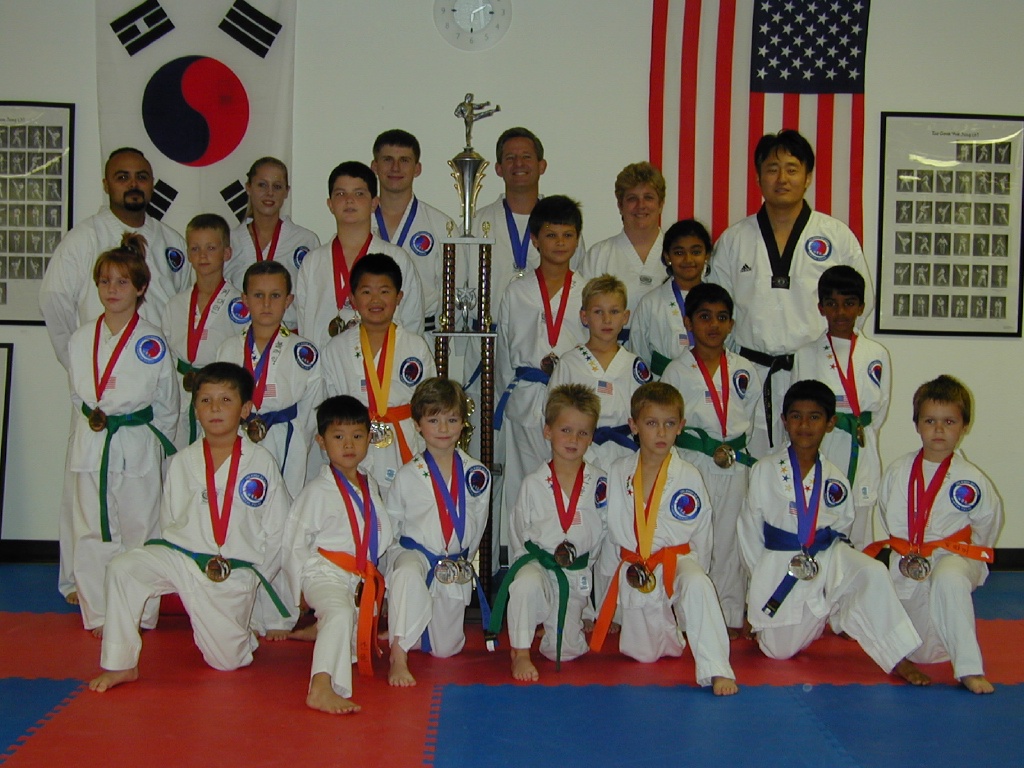 2003/10(October)/Tae-Kwon-Do_Tourney/1024x768_DSCN0034.JPG