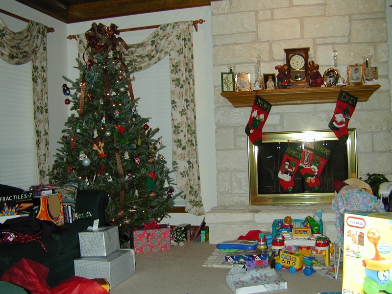 2003/12(December)/Christmas/800x600_DSCN0041.JPG