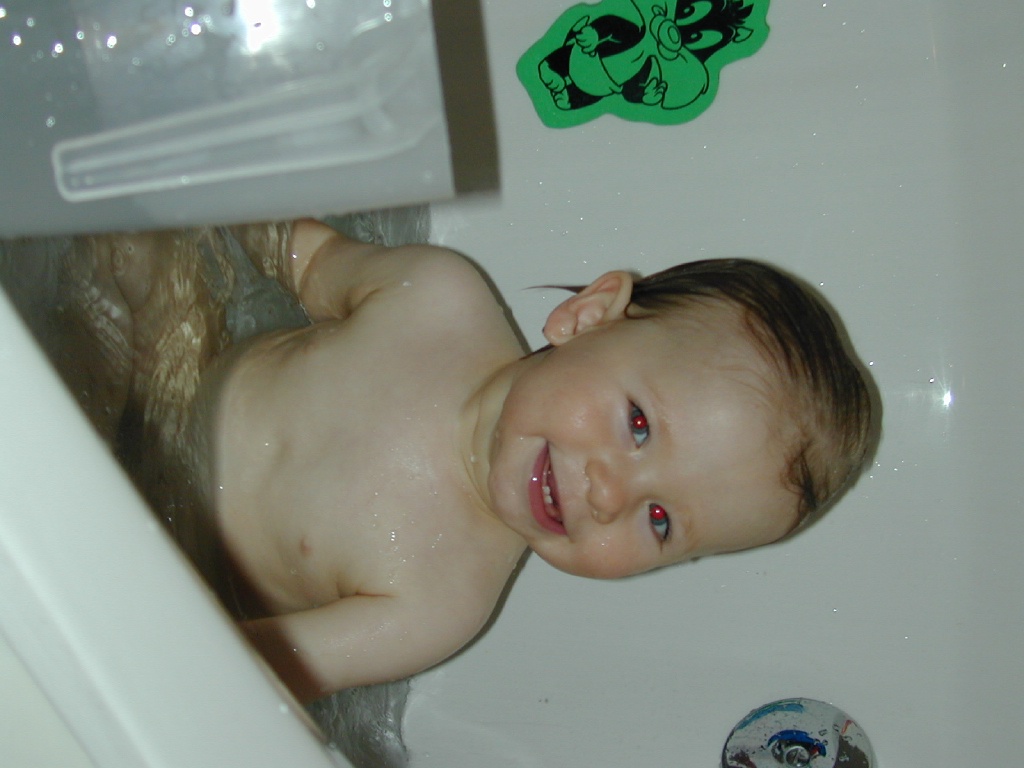 2003/12(December)/Misc/1024x768_DSCN0020a.JPG