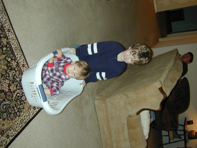 2003/12(December)/Misc/640x480_DSCN0022.JPG