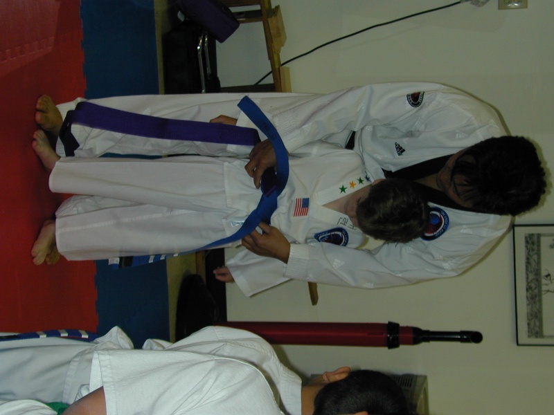 2004/01(January)/Aaron_Purple_Belt/800x600_DSCN0363.JPG