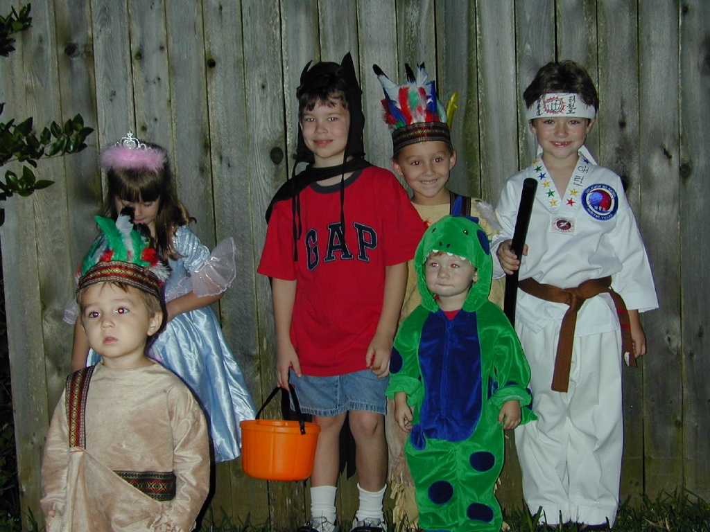 2004/10(October)/Misc_and_Halloween/1024x768_DSCN0036.JPG