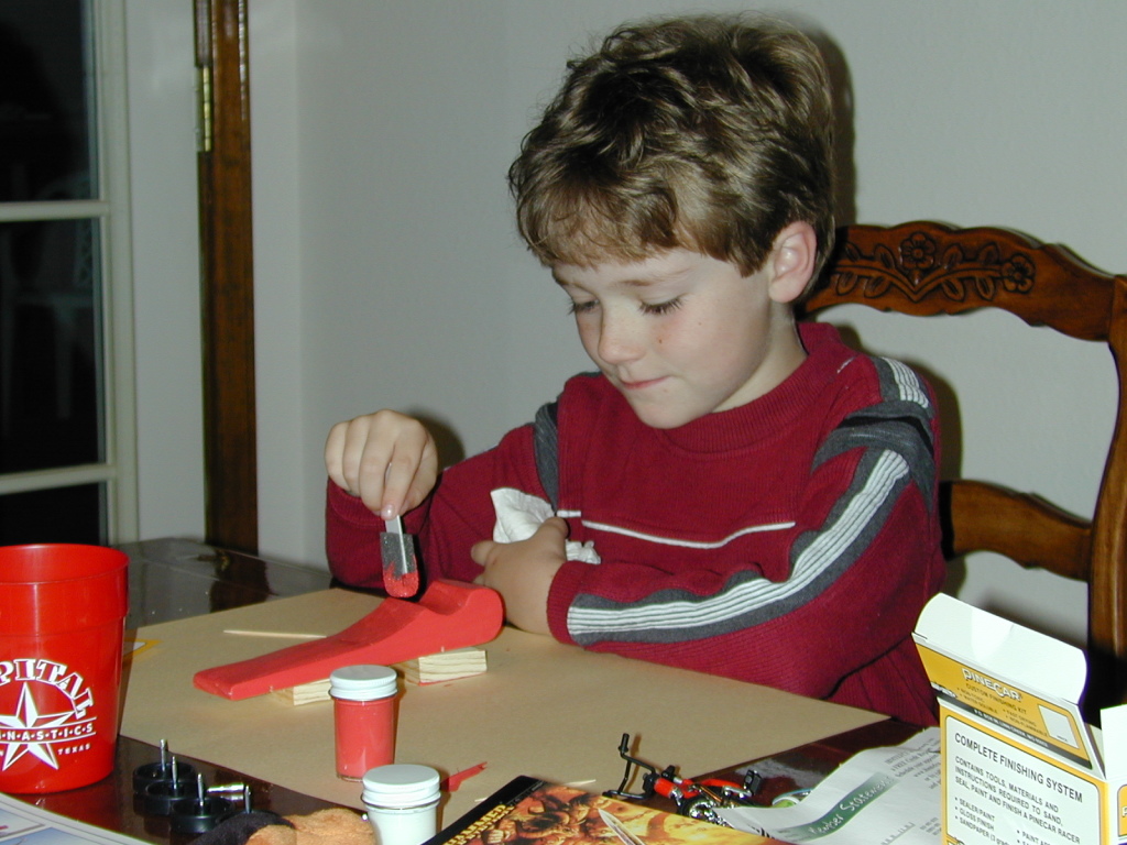 2005/01(January)/Pinewood_Derby/1024x768_Pinewood_Derby_3.jpg