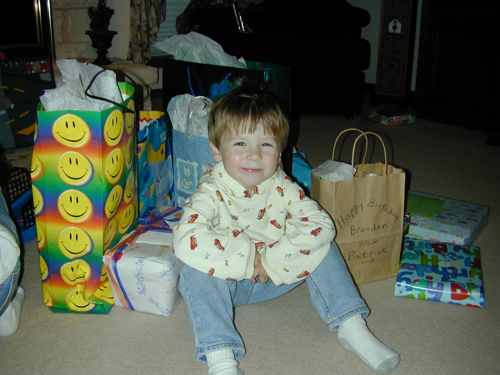 2005/12(December)/Brendan_Birthday/1024x768_December040.jpg