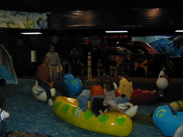 2005/12(December)/Brendan_Birthday/640x480_December032.jpg