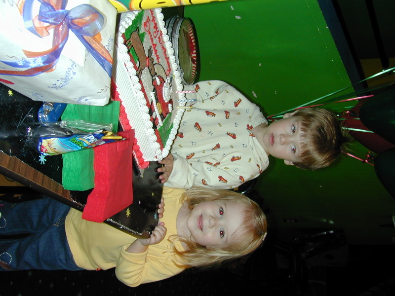 2005/12(December)/Brendan_Birthday/800x600_December033.jpg