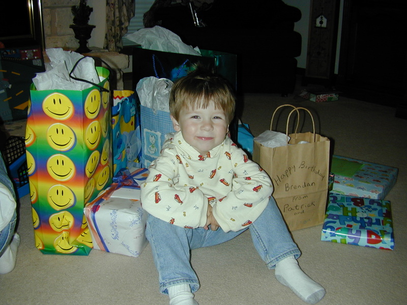 2005/12(December)/Brendan_Birthday/800x600_December040.jpg
