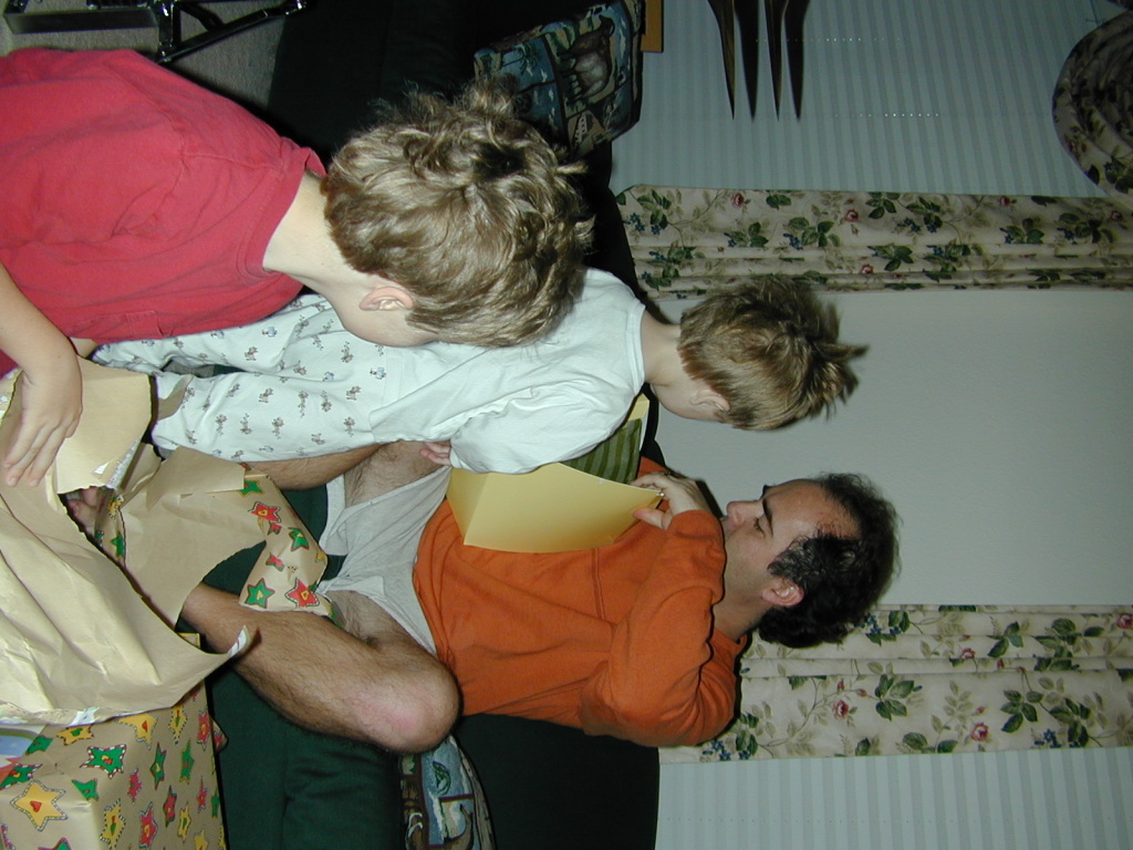 2005/12(December)/Trail_of_Lights_and_Christmas/1024x768_December044.jpg