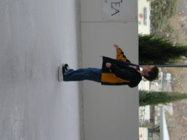 2005/12(December)/Trail_of_Lights_and_Christmas/640x480_December025.jpg