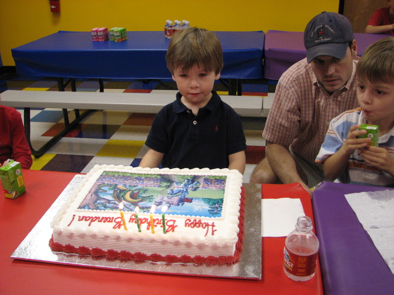 2006/12(December)/Brendans_Birthday/800x600_IMG_0375.JPG