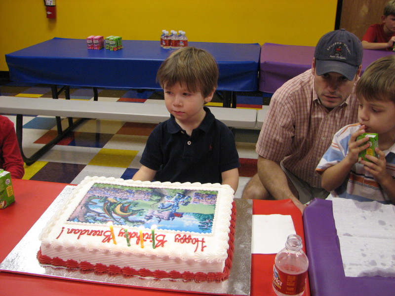 2006/12(December)/Brendans_Birthday/800x600_IMG_0377.JPG