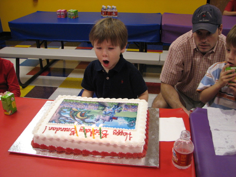 2006/12(December)/Brendans_Birthday/800x600_IMG_0378.JPG