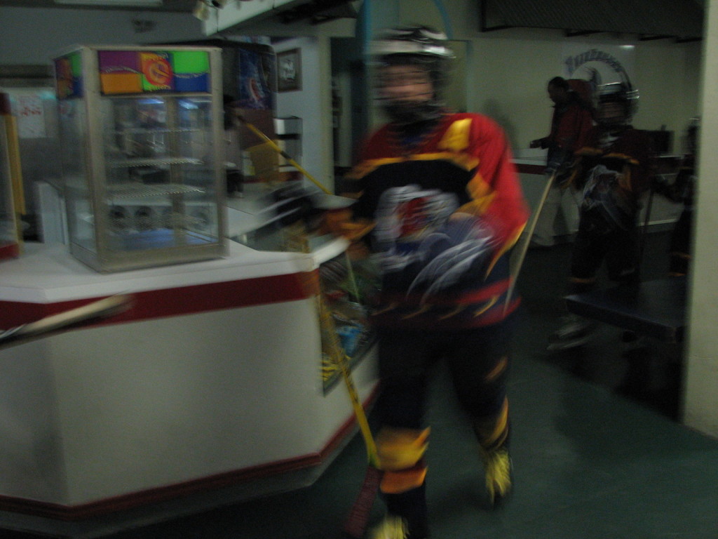 2007/02(February)/Aaron_Hockey/1024x768_IMG_0597.JPG