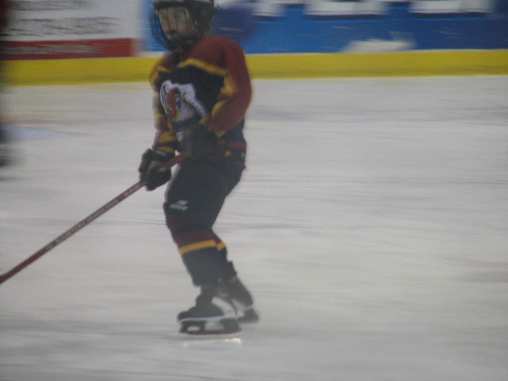 2007/02(February)/Aaron_Hockey/1024x768_IMG_0628.JPG