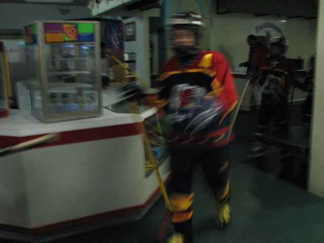 2007/02(February)/Aaron_Hockey/640x480_IMG_0597.JPG